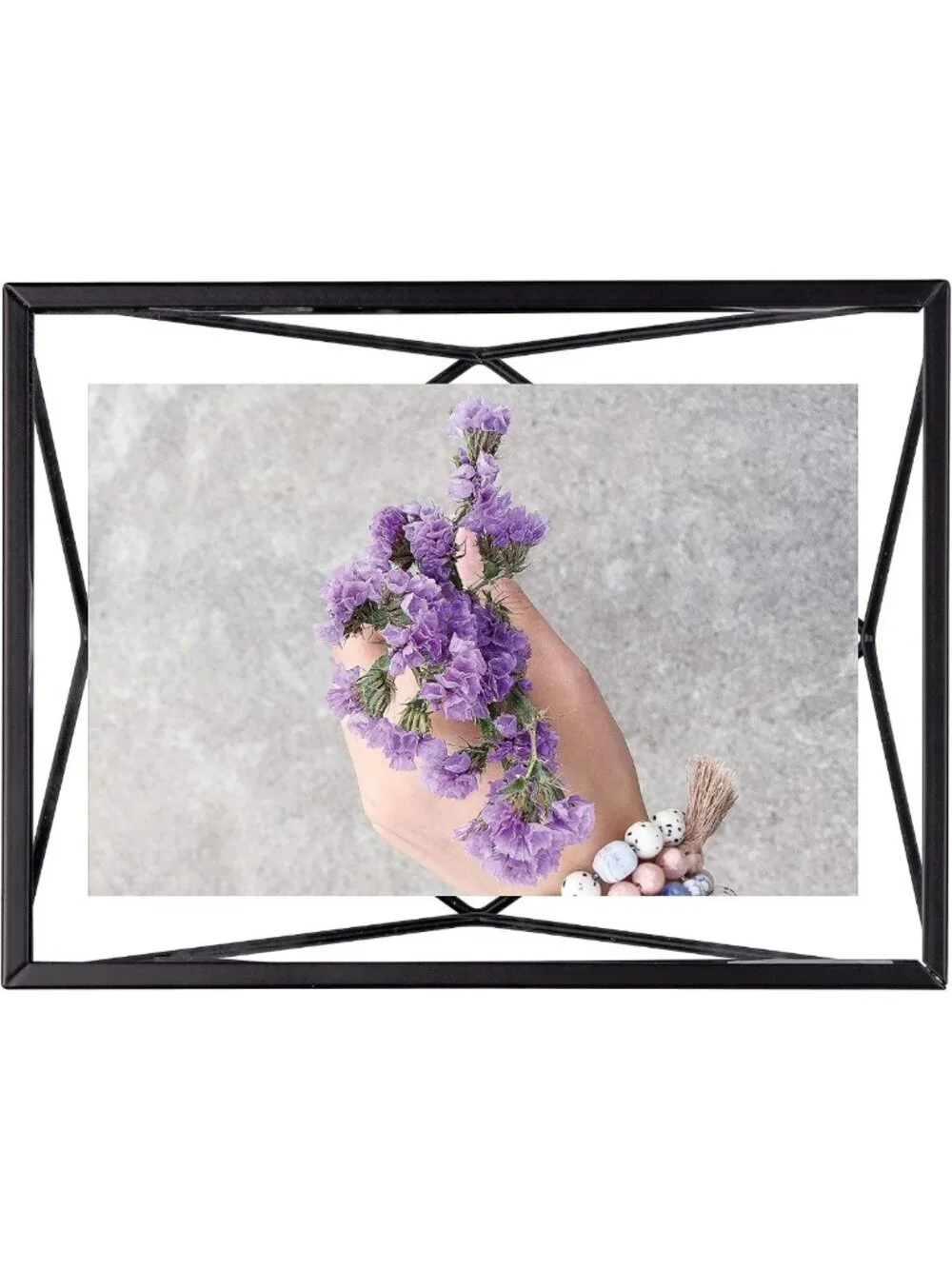 Modern Floating Metal Picture Frame 4x6 - Stylish Wall Decor for Home or Office